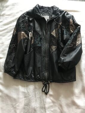 S/M (one of a kind?) black vintage leather coat